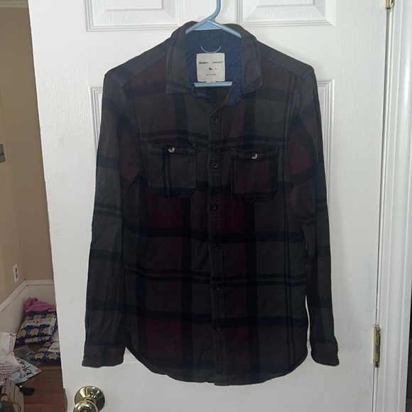 Modern Amusement Other - Modern Amusement Mens Purple & Black Button Up Flannel Size Small